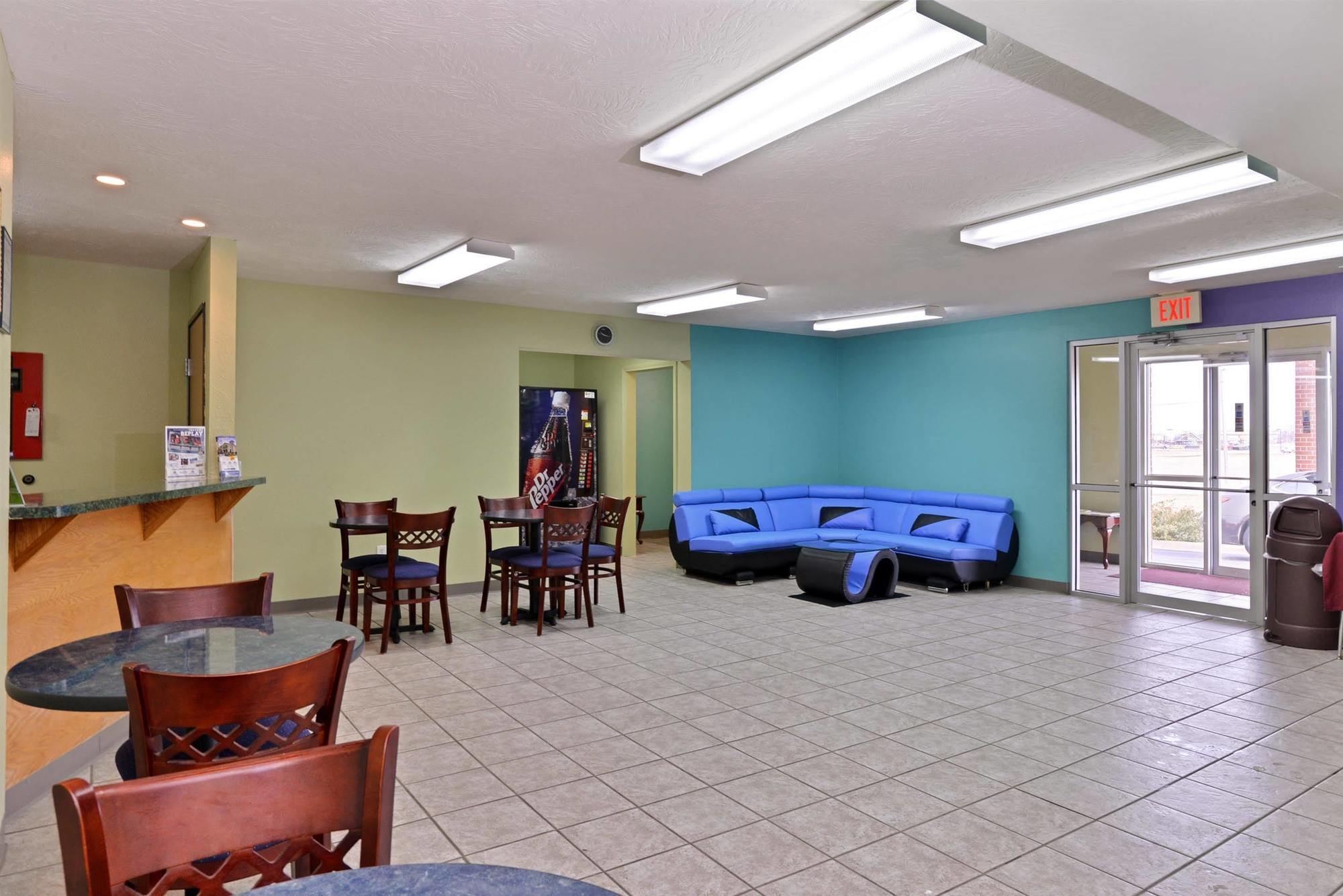 Americas Best Value Inn - Seymour Екстериор снимка