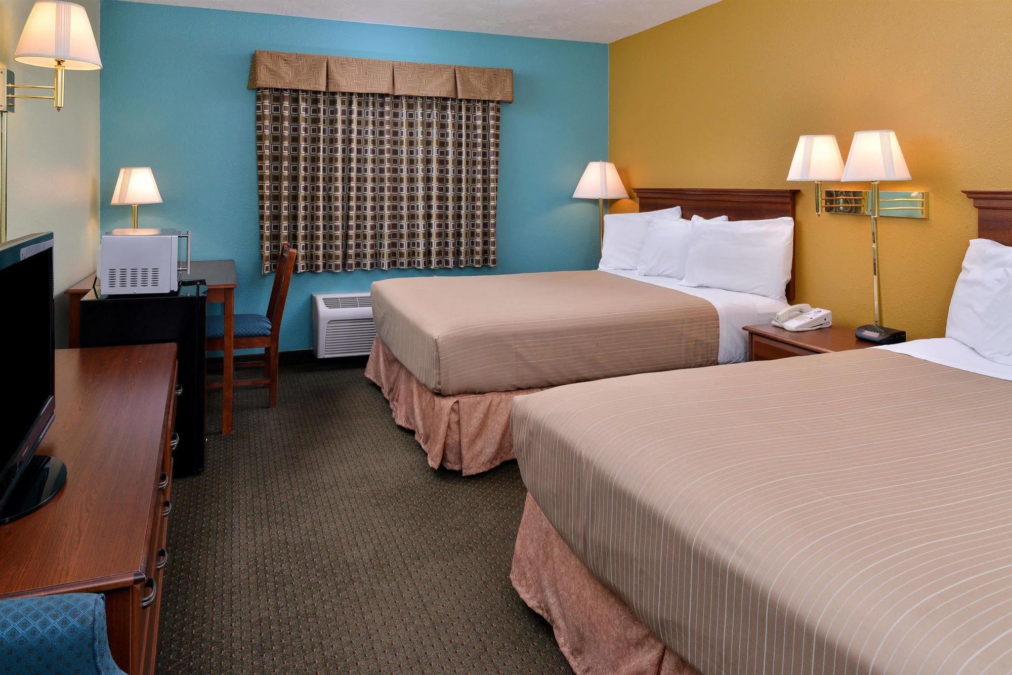 Americas Best Value Inn - Seymour Екстериор снимка