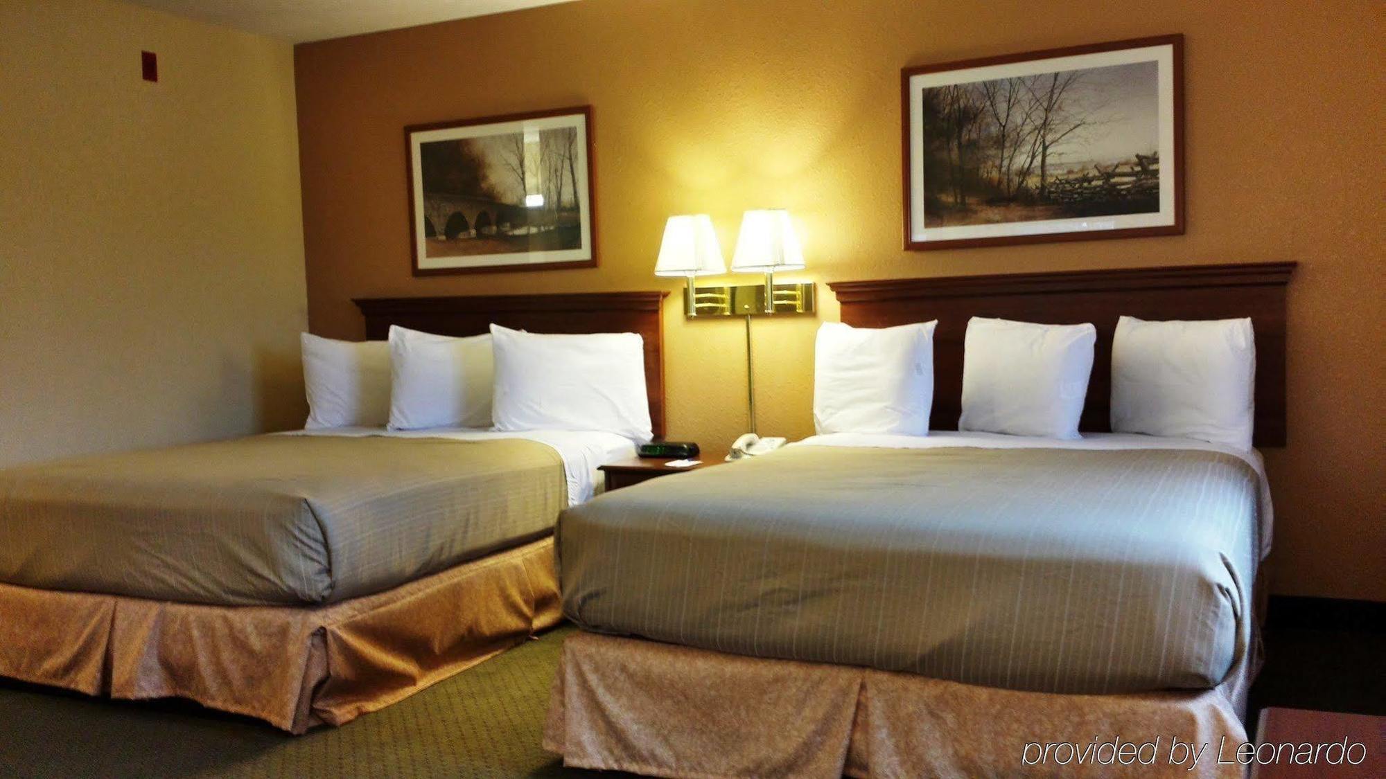 Americas Best Value Inn - Seymour Екстериор снимка