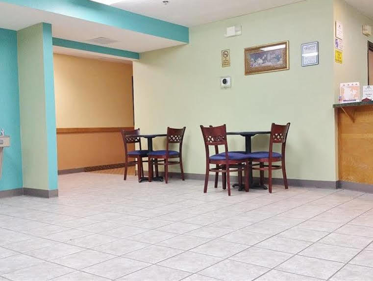 Americas Best Value Inn - Seymour Екстериор снимка